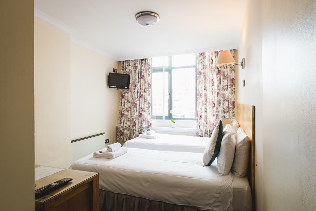 George Oxford Hotel Extérieur photo