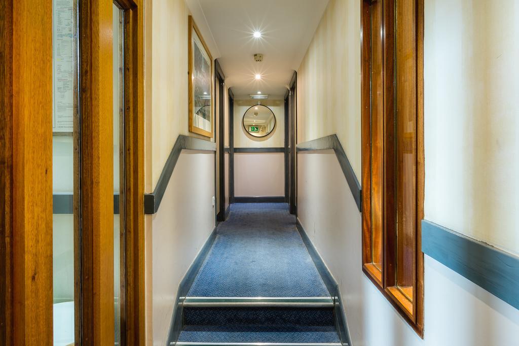 George Oxford Hotel Extérieur photo